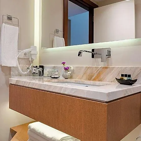 Cheya Deluxe Nisantasi Center
